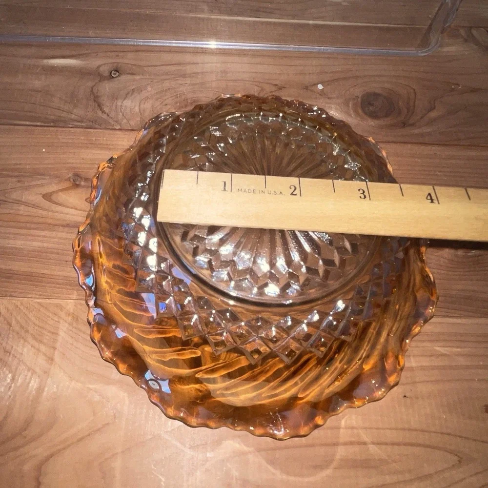 Vtg Elegant Bowl Carnival Iridescent Gold Diamond Swirl Ruffled Candy Nut Dish